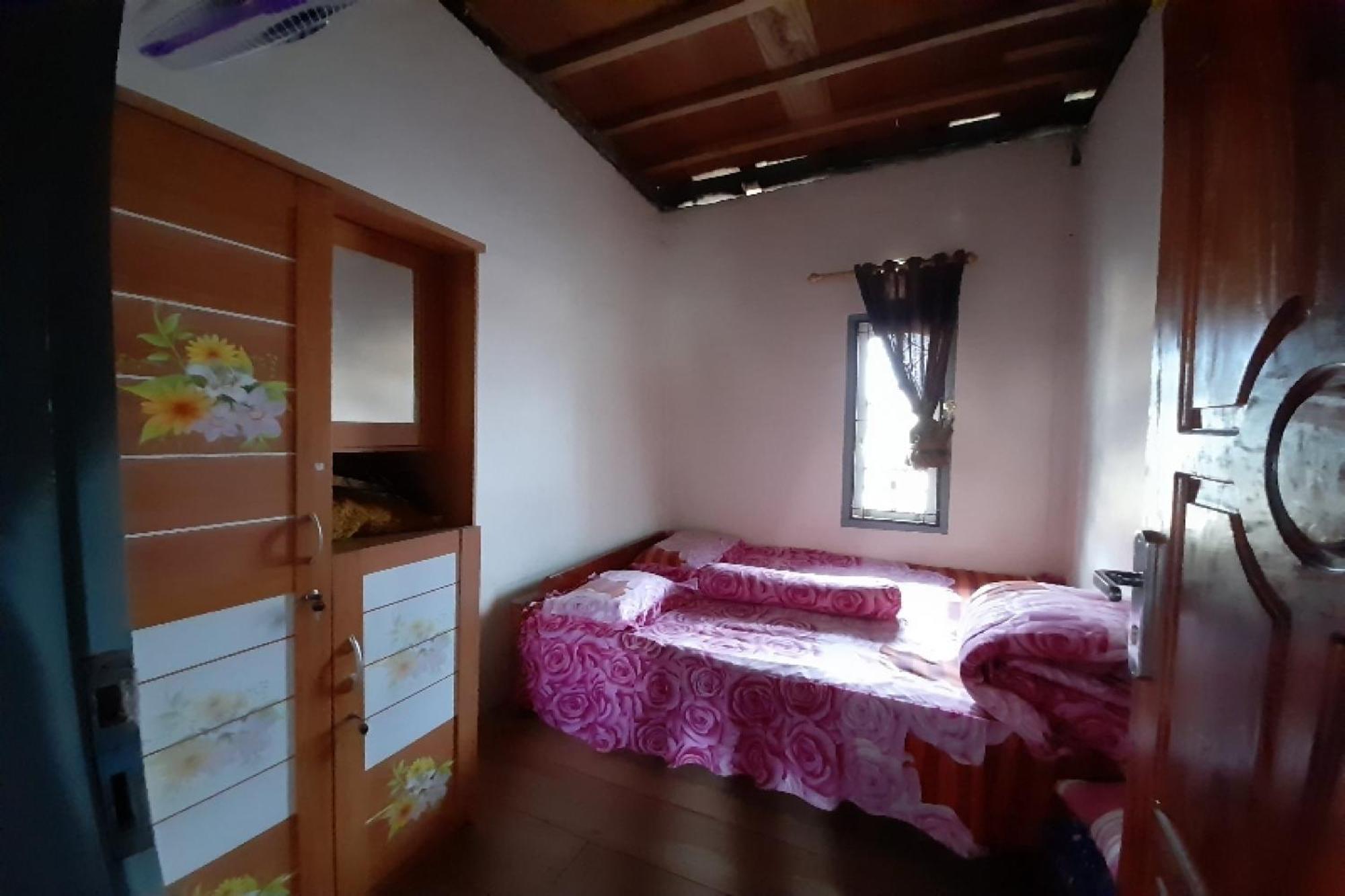 Oyo Homes 91248 Desa Wisata Banding Agung Danau Ranau Exterior foto